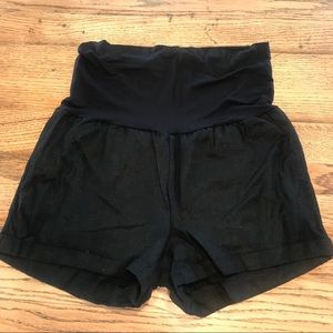 Black linen maternity short